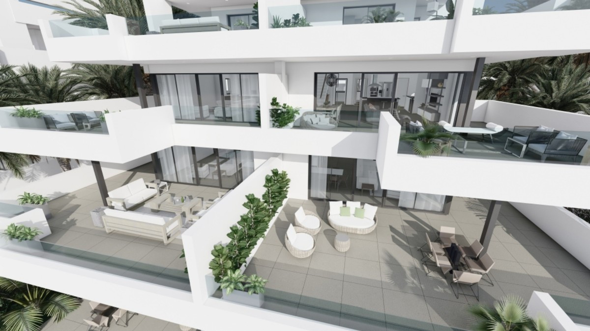 4 Bed, 3 Bath, ApartmentFor Sale, Estepona, Malaga