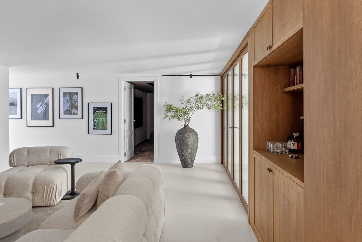 4 Bed, 6 Bath, HouseFor Sale, Las Brisas, Malaga