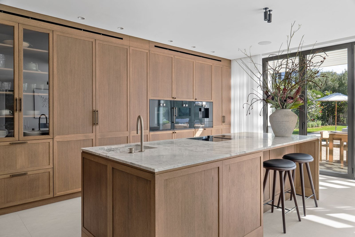 4 Bed, 6 Bath, HouseFor Sale, Las Brisas, Malaga