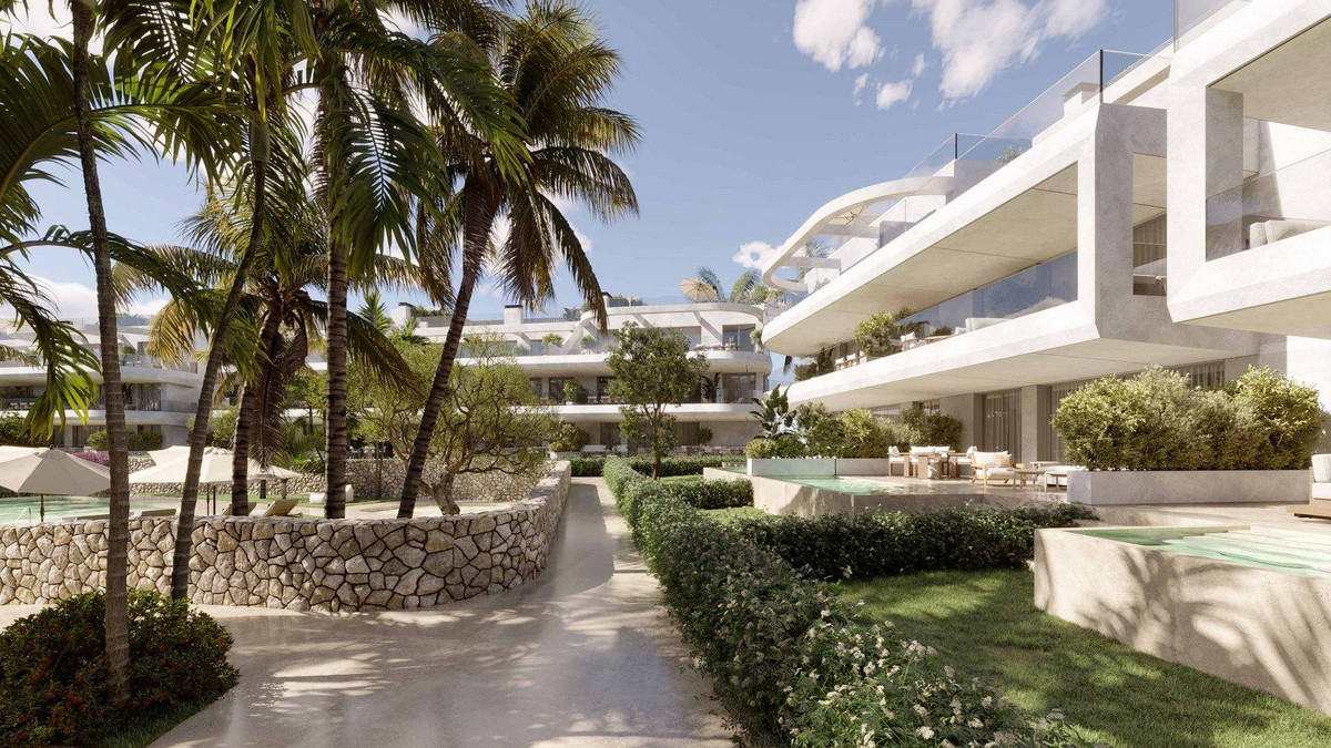 3 Bed, 2 Bath, ApartmentFor Sale, Estepona, Malaga