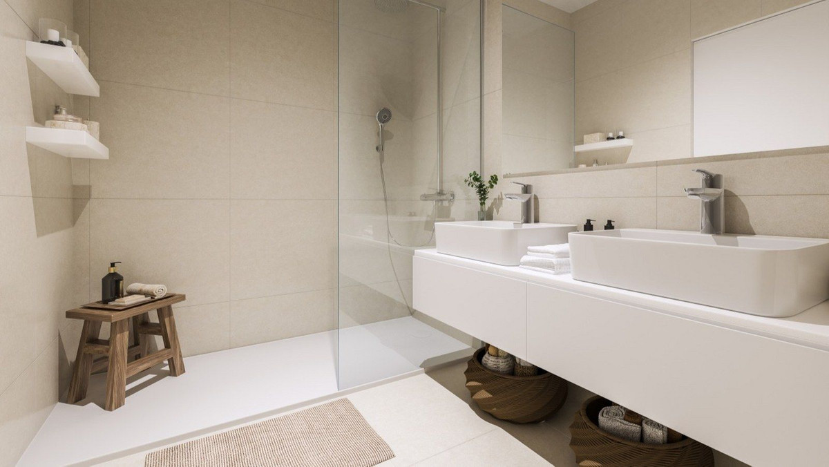 2 Bed, 2 Bath, ApartmentFor Sale, New Golden Mile, Malaga