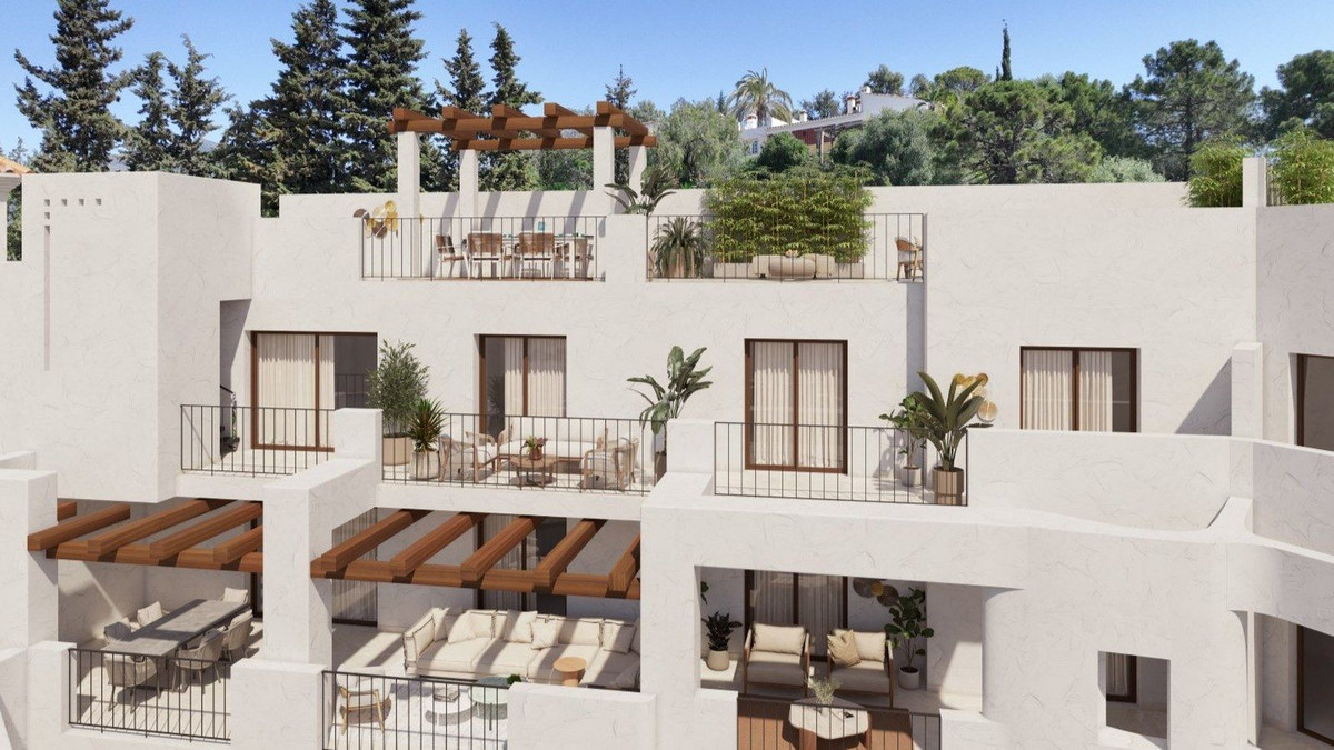 3 Bed, 2 Bath, ApartmentFor Sale, Benahavis, Malaga