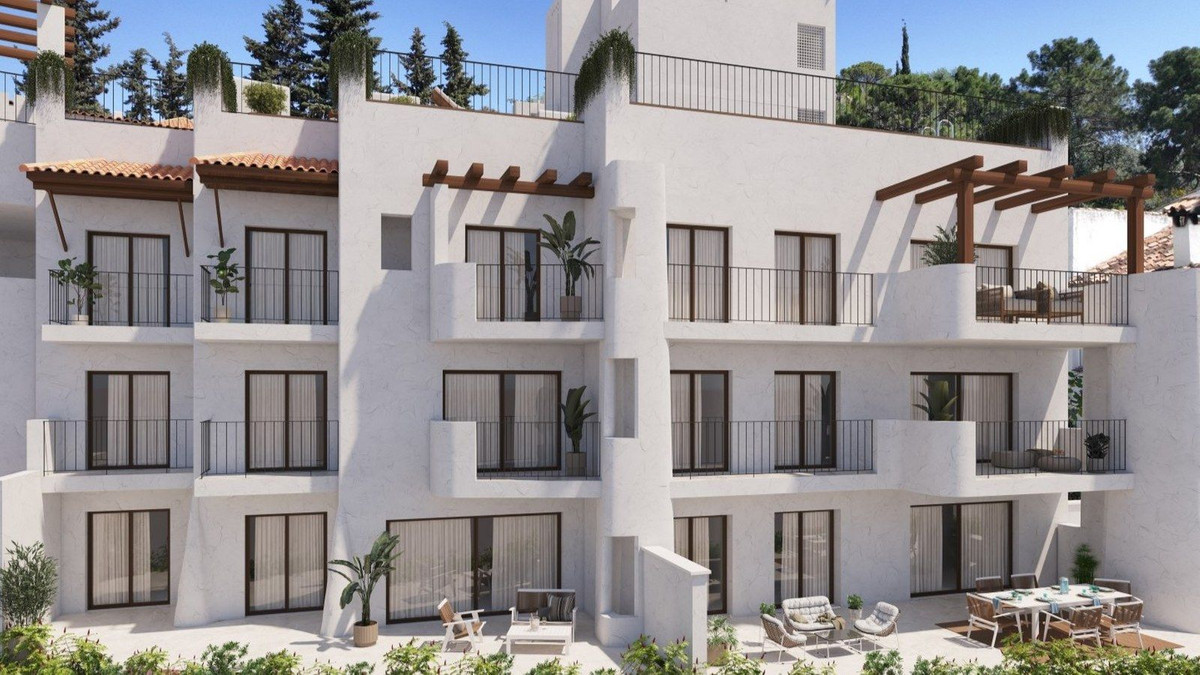 2 Bed, 2 Bath, ApartmentFor Sale, Benahavis, Malaga