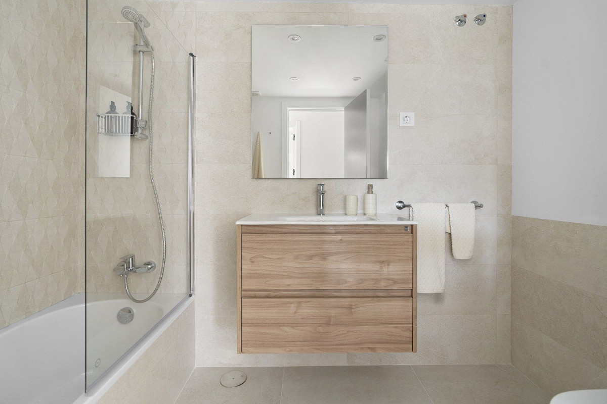 3 Bed, 2 Bath, HouseFor Sale, Mijas Costa, Malaga