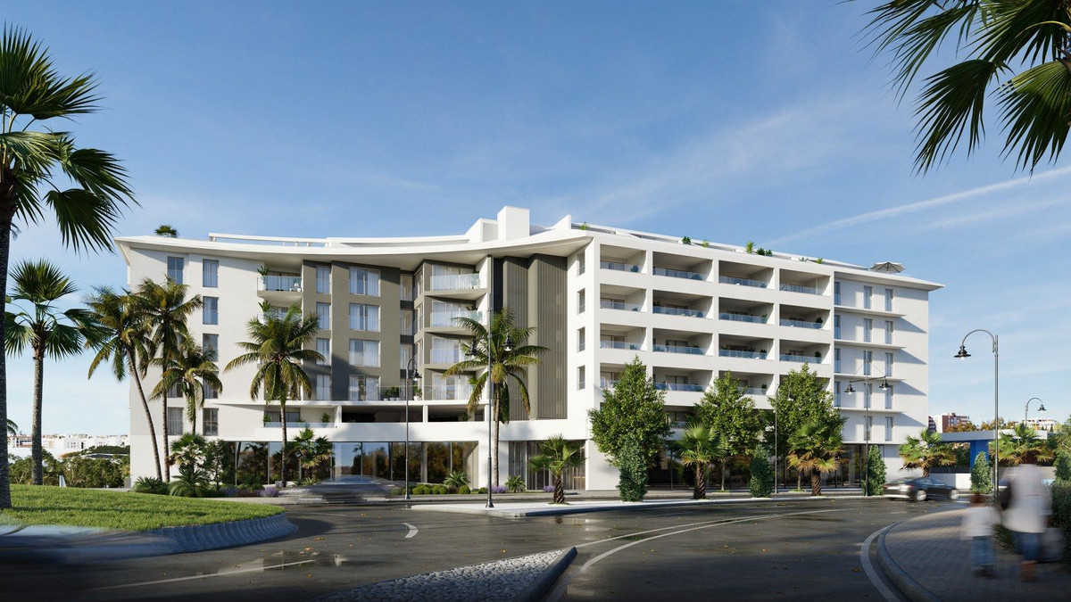 3 Bed, 2 Bath, ApartmentFor Sale, Fuengirola, Malaga