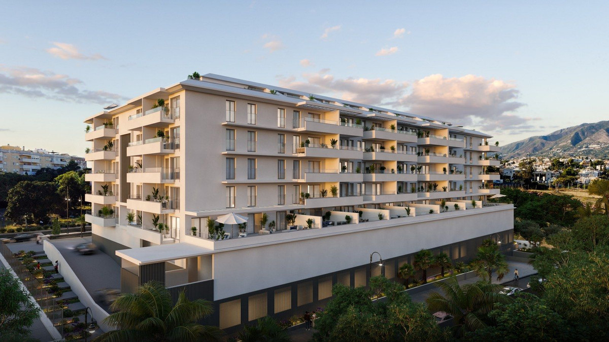 3 Bed, 2 Bath, ApartmentFor Sale, Fuengirola, Malaga