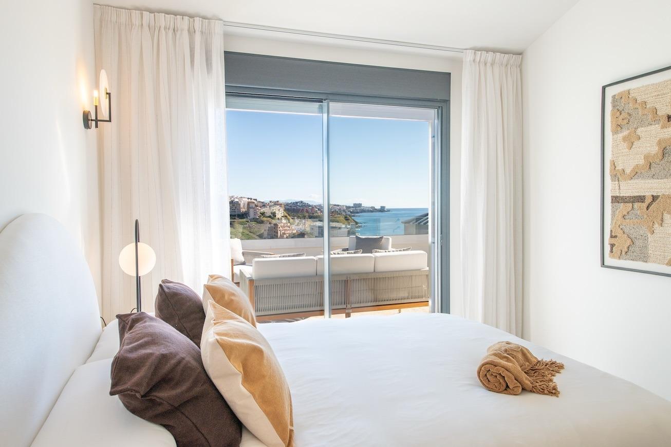 3 Bed, 2 Bath, ApartmentFor Sale, Fuengirola, Malaga