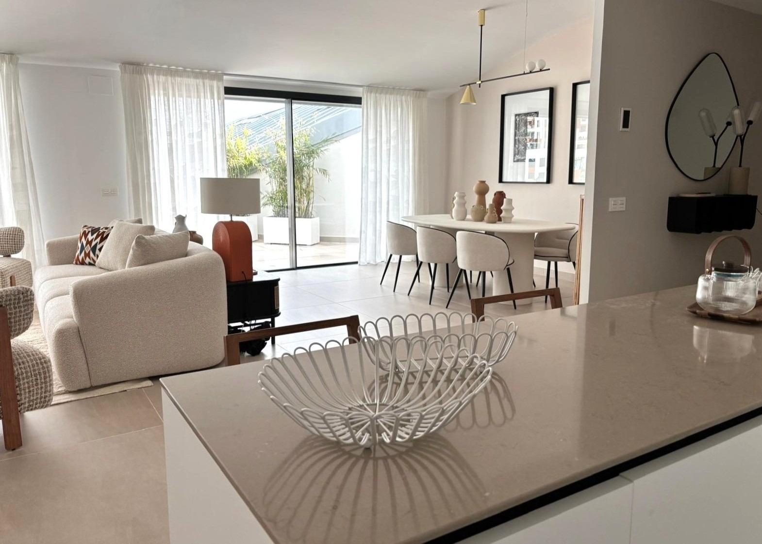 3 Bed, 2 Bath, ApartmentFor Sale, Fuengirola, Malaga