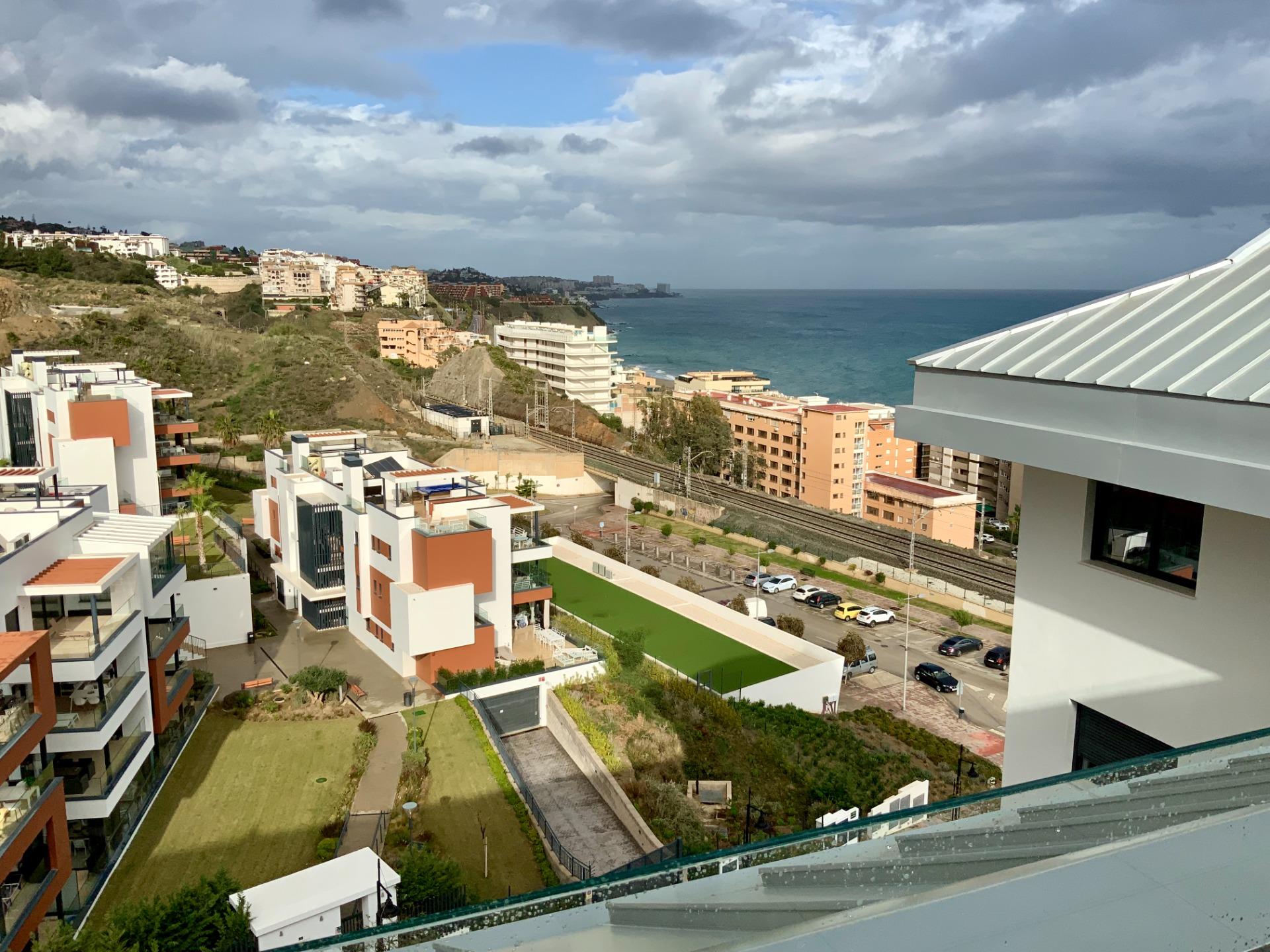 3 Bed, 2 Bath, ApartmentFor Sale, Fuengirola, Malaga