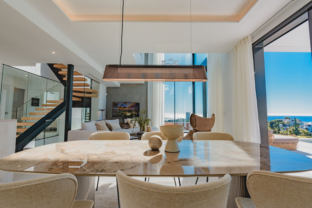 4 Bed, 5 Bath, HouseFor Sale, Marbella, Malaga