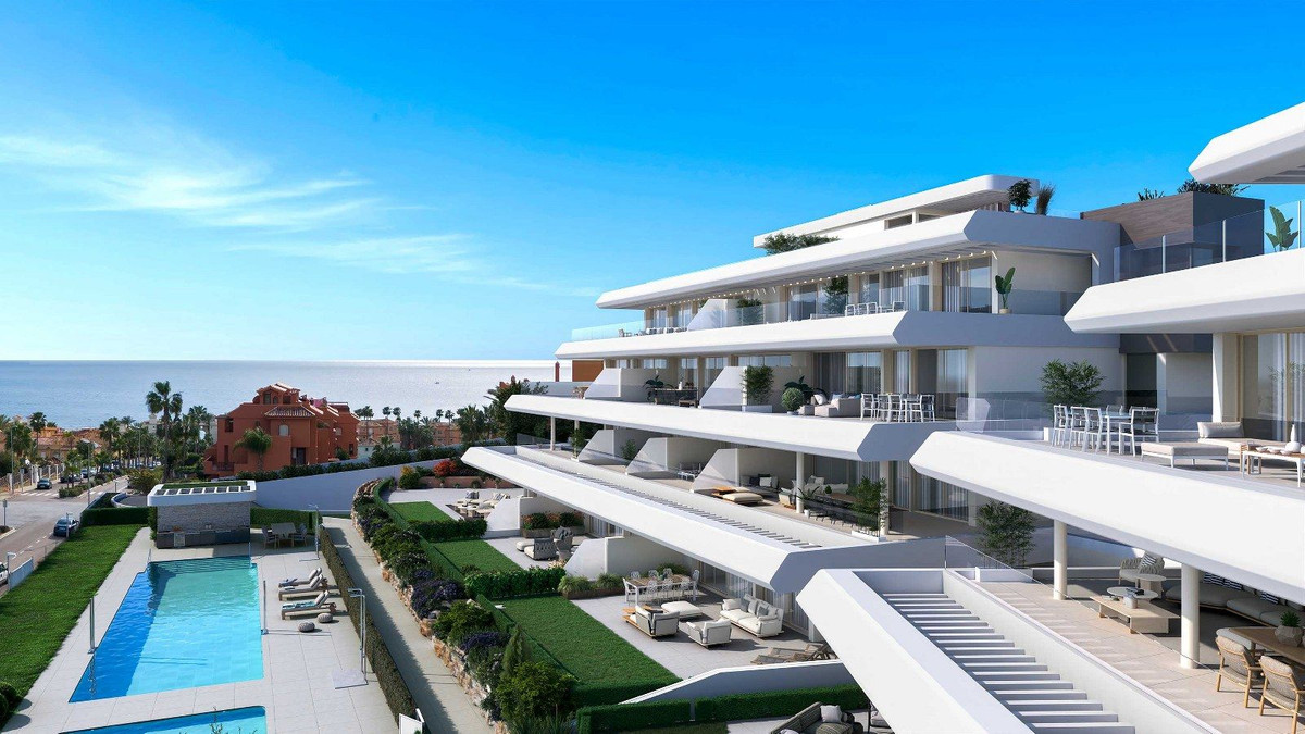 3 Bed, 2 Bath, ApartmentFor Sale, Estepona, Malaga