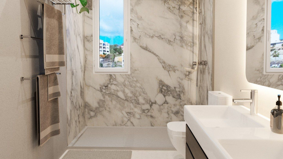 3 Bed, 2 Bath, ApartmentFor Sale, Calahonda, Malaga