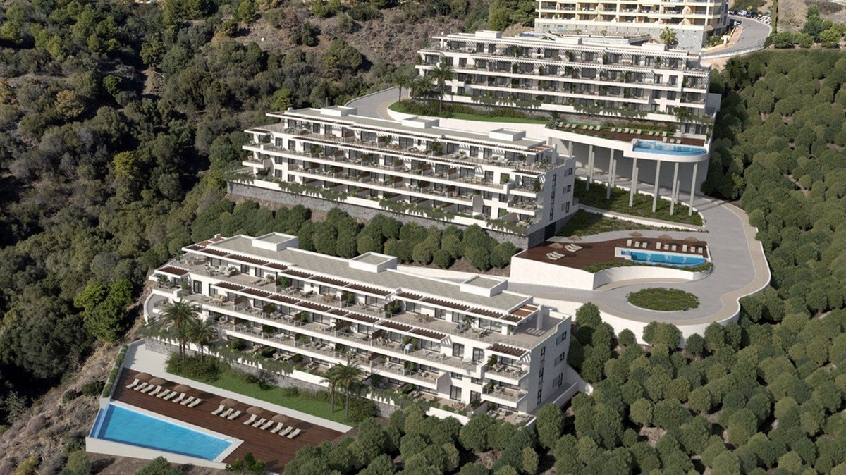 3 Bed, 2 Bath, ApartmentFor Sale, Calahonda, Malaga