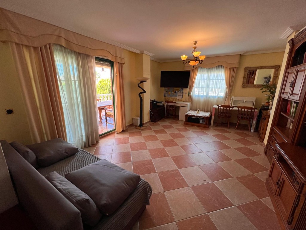 8 Bed, 5 Bath, HouseFor Sale, Benidorm, Alicante