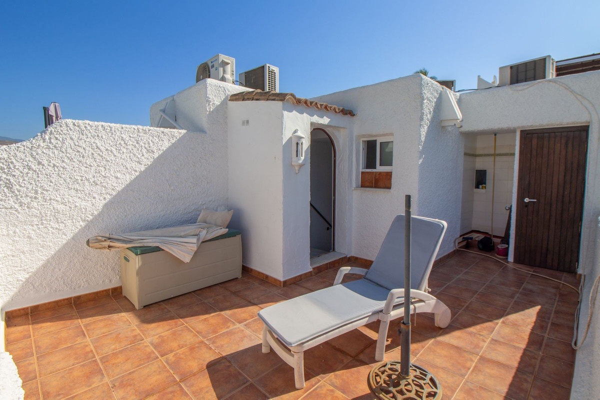 1 Bed, 1 Bath, HouseFor Sale, Nueva Andalucia, Malaga