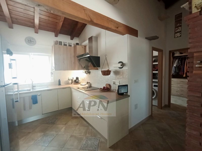 3 Bed, 2 Bath, HouseFor Sale, Álora, Malaga