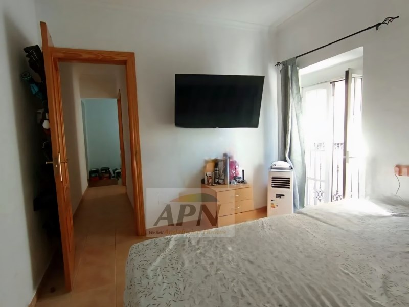 3 Bed, 1 Bath, ApartmentFor Sale, Álora, Malaga