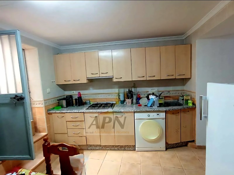 3 Bed, 1 Bath, ApartmentFor Sale, Álora, Malaga