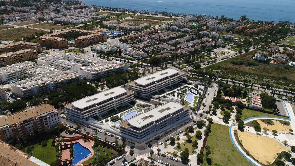 4 Bed, 3 Bath, ApartmentFor Sale, Marbella, Malaga