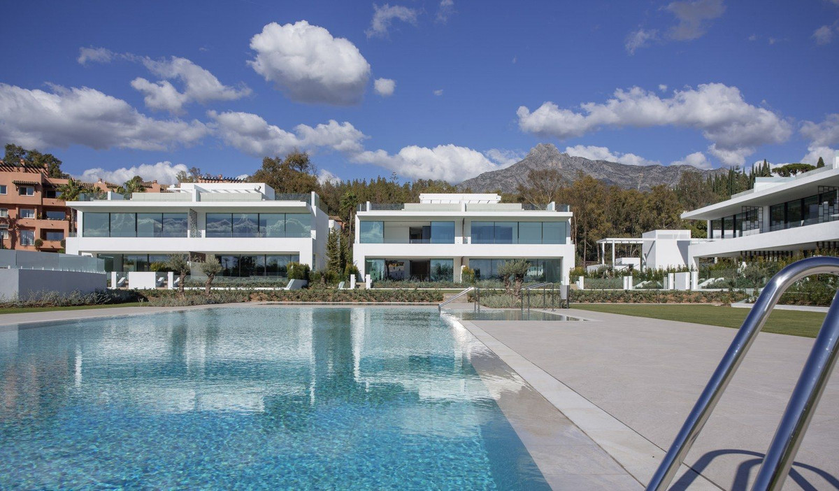 4 Bed, 4 Bath, HouseFor Sale, Marbella, Malaga