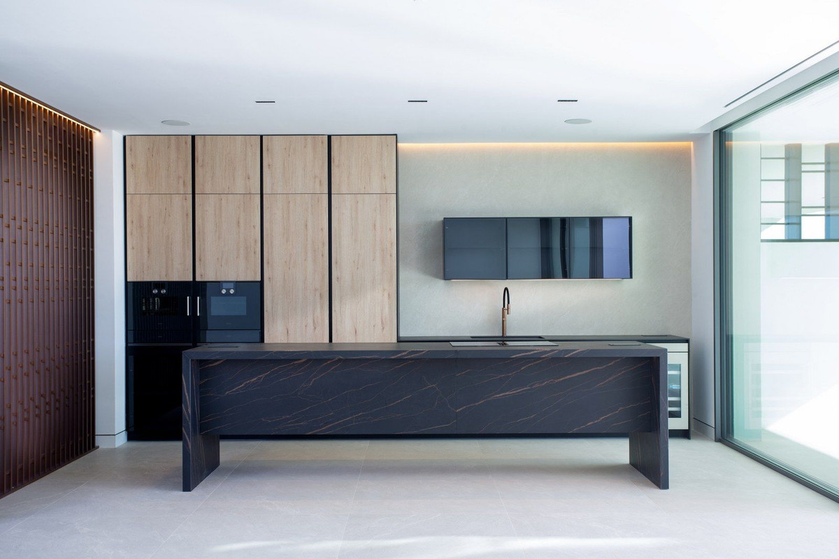 4 Bed, 4 Bath, HouseFor Sale, Marbella, Malaga