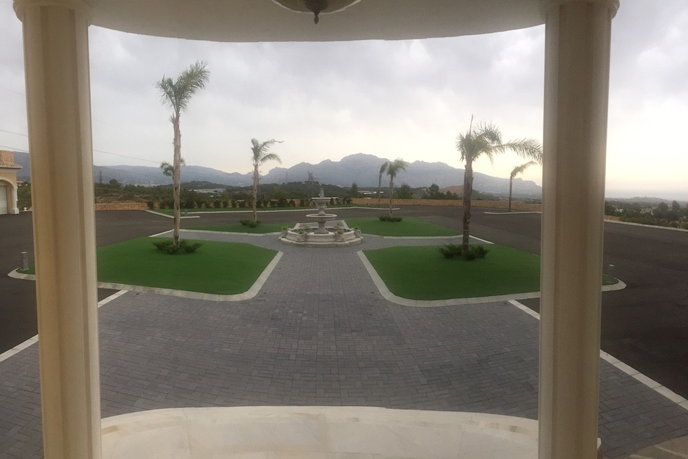 8 Bed, 6 Bath, HouseFor Sale, La Nucia, Alicante