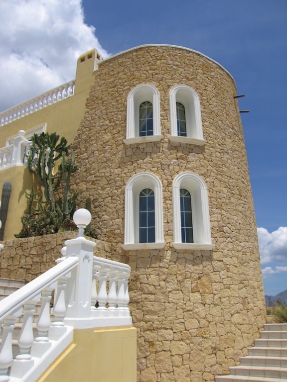 8 Bed, 6 Bath, HouseFor Sale, La Nucia, Alicante