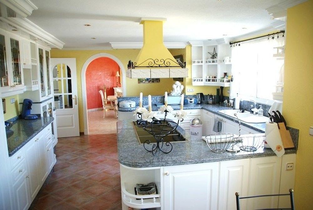 8 Bed, 6 Bath, HouseFor Sale, La Nucia, Alicante