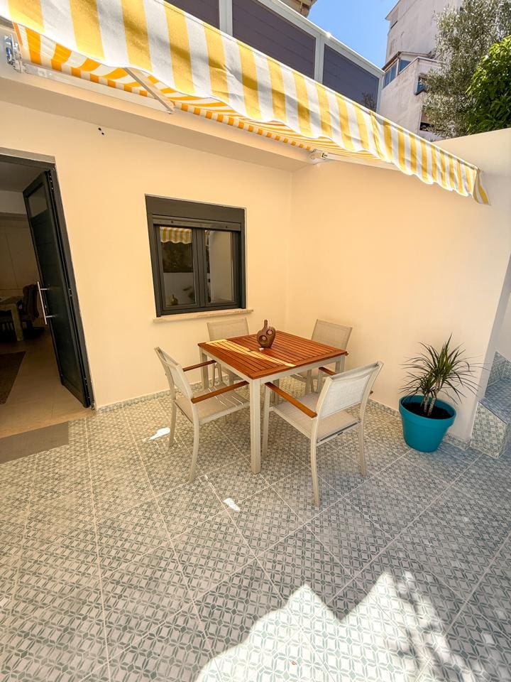 3 Bed, 1 Bath, ApartmentFor Sale, Palma de Mallorca, Baleares