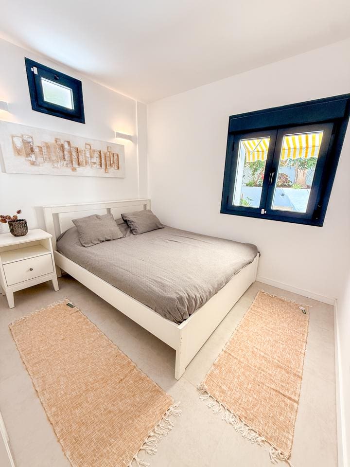 3 Bed, 1 Bath, ApartmentFor Sale, Palma de Mallorca, Baleares