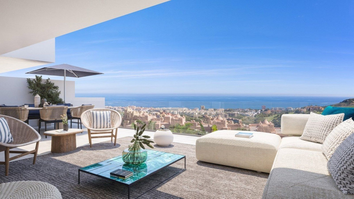 2 Bed, 2 Bath, ApartmentFor Sale, La Duquesa, Malaga