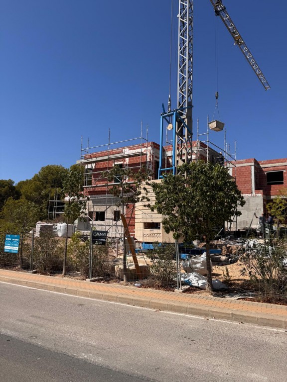 3 Bed, 3 Bath, HouseFor Sale, Sierra Cortina, Alicante