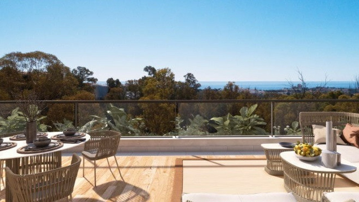3 Bed, 2 Bath, ApartmentFor Sale, Nueva Andalucia, Malaga