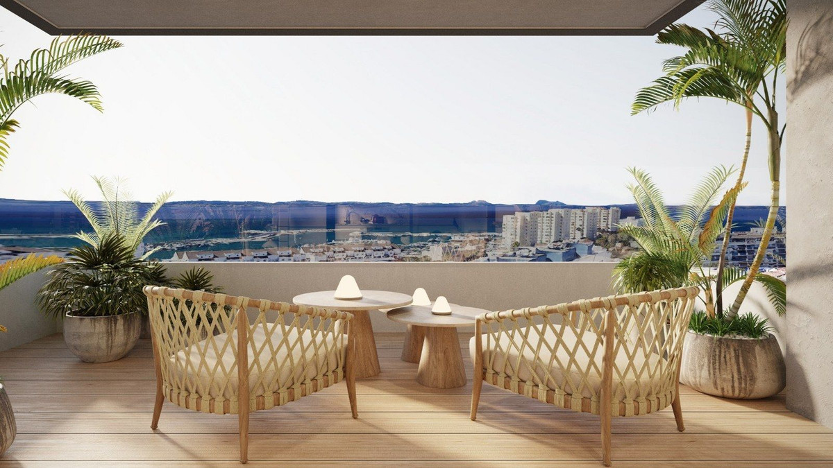 3 Bed, 2 Bath, ApartmentFor Sale, Estepona, Malaga