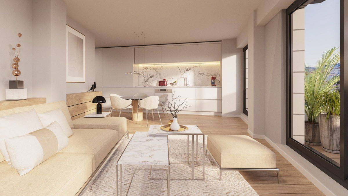 3 Bed, 2 Bath, ApartmentFor Sale, Estepona, Malaga