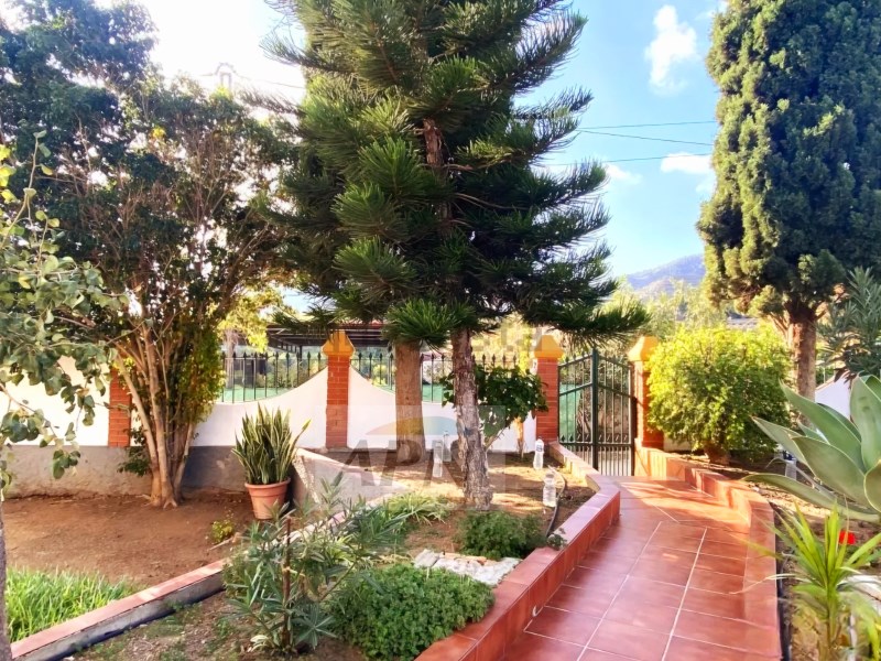 3 Bed, 2 Bath, HouseFor Sale, Álora, Malaga