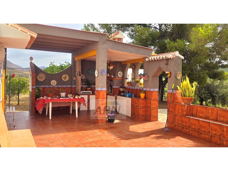 3 Bed, 2 Bath, HouseFor Sale, Álora, Malaga