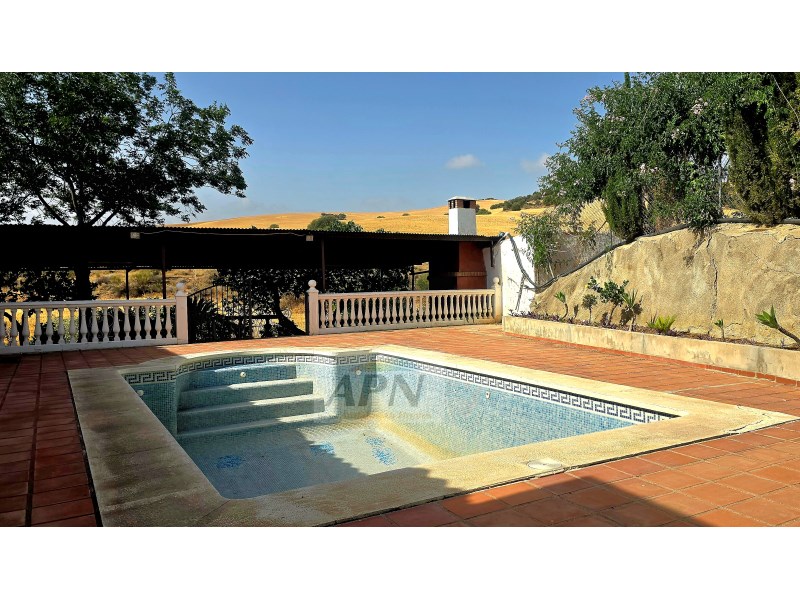 4 Bed, 1 Bath, HouseFor Sale, Álora, Malaga