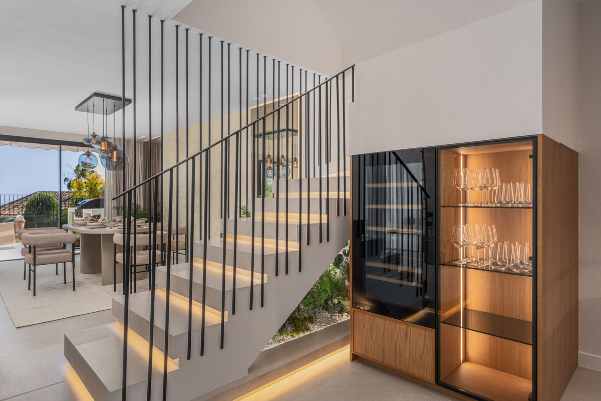 3 Bed, 2 Bath, HouseFor Sale, La Quinta, Malaga