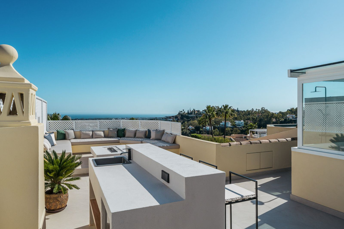 3 Bed, 2 Bath, HouseFor Sale, La Quinta, Malaga