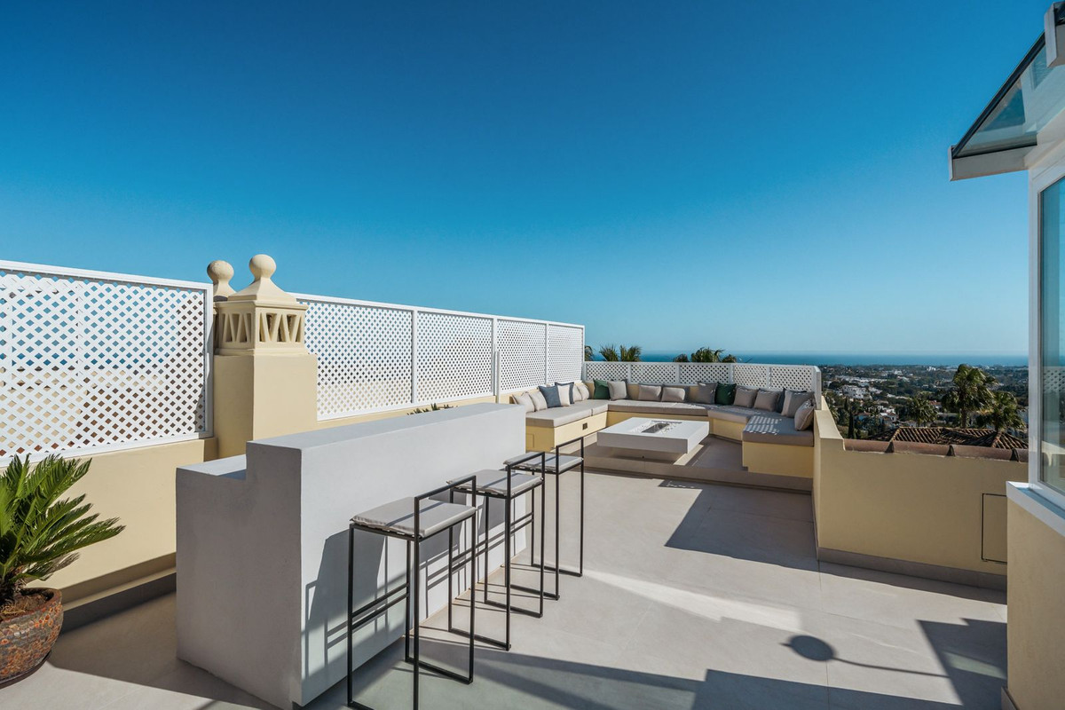 3 Bed, 2 Bath, HouseFor Sale, La Quinta, Malaga