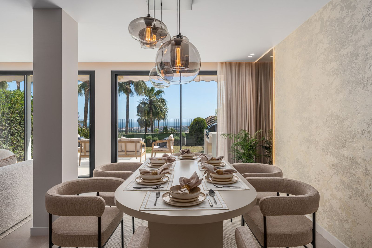 3 Bed, 2 Bath, HouseFor Sale, La Quinta, Malaga