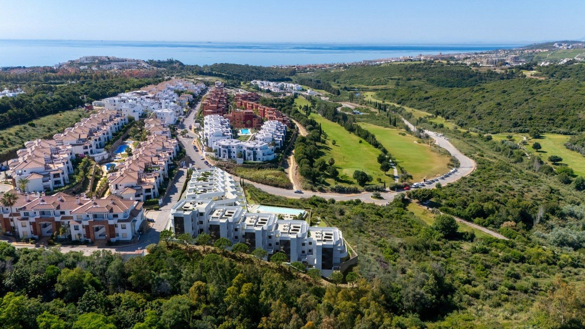 3 Bed, 2 Bath, ApartmentFor Sale, Casares Playa, Malaga