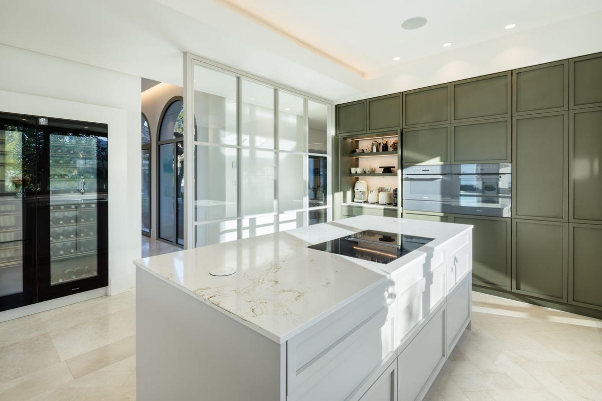 7 Bed, 7 Bath, HouseFor Sale, Benahavis, Malaga