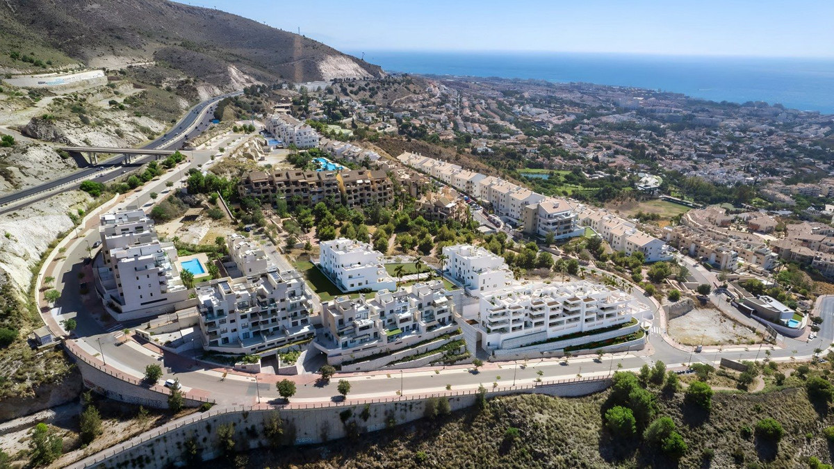 3 Bed, 2 Bath, ApartmentFor Sale, Benalmadena, Malaga