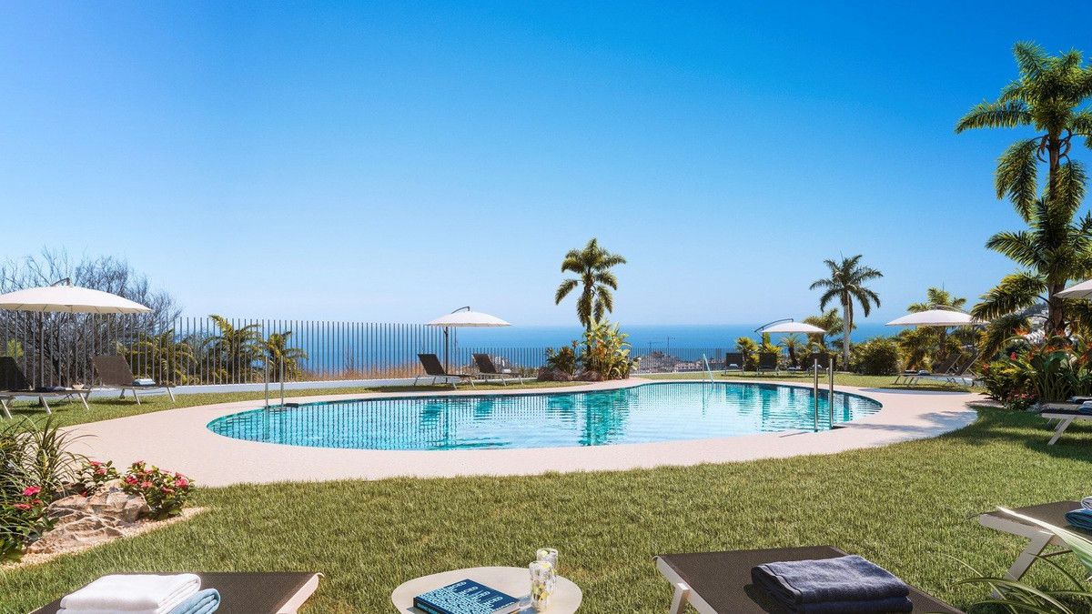 3 Bed, 2 Bath, ApartmentFor Sale, Benalmadena, Malaga