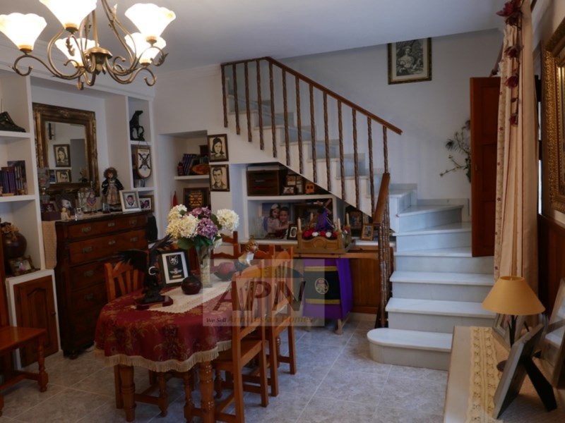 3 Bed, 2 Bath, HouseFor Sale, Álora, Malaga