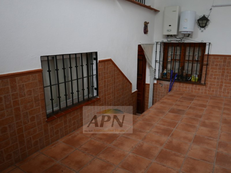 3 Bed, 2 Bath, HouseFor Sale, Álora, Malaga