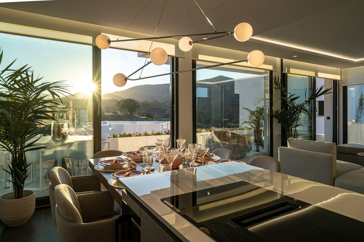 3 Bed, 4 Bath, HouseFor Sale, La Cala de Mijas, Malaga