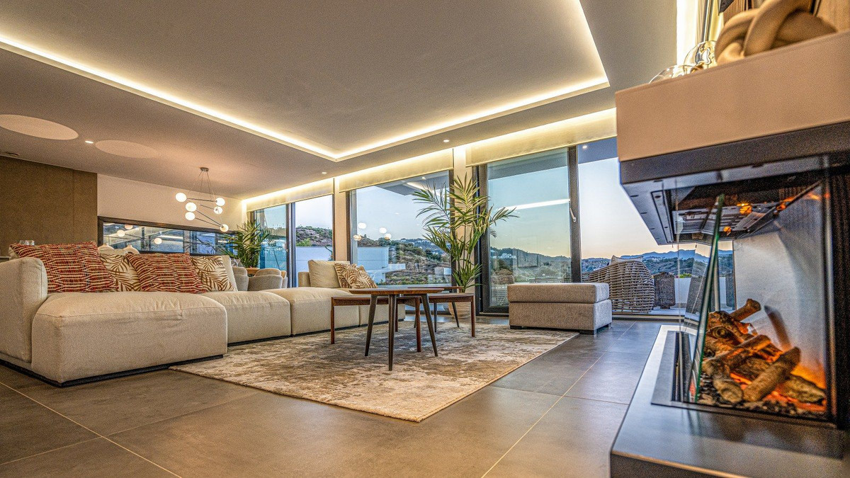 3 Bed, 4 Bath, HouseFor Sale, La Cala de Mijas, Malaga